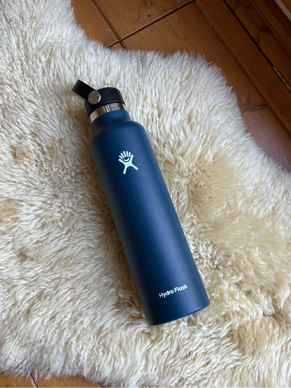 24oz Indigo Hydro Flask